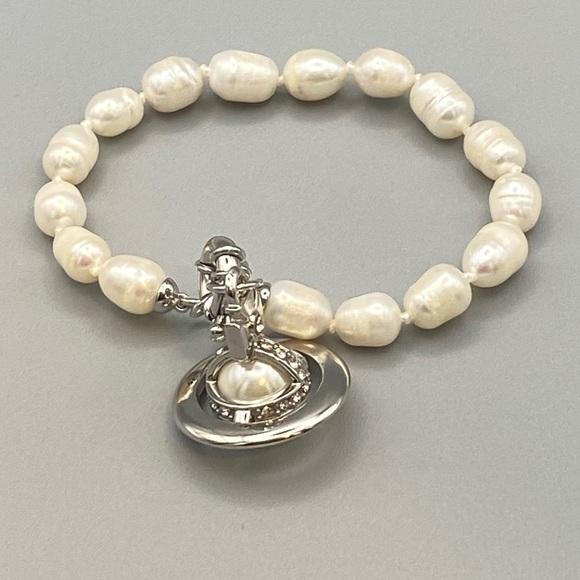 Vivienne Westwood Aleksa bracelet with signature, encrusted orb - Picture 2 of 5